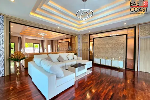 Casa de 3 dormitorios en Pattaya, Tailandia № 213114 - foto 12