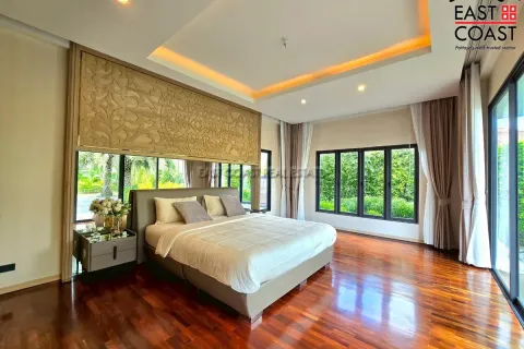 Casa de 3 dormitorios en Pattaya, Tailandia № 213114 - foto 21