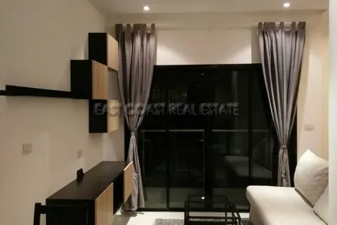 Condominio de 1 dormitorio en Pattaya, Tailandia № 213111 - foto 2
