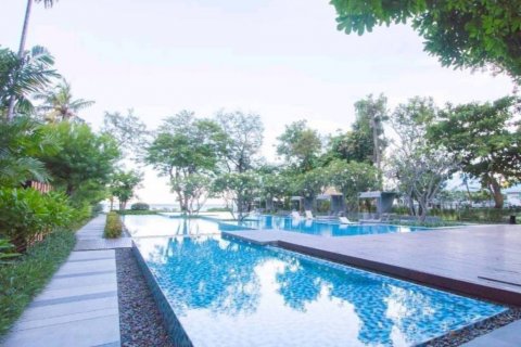 Condo in Hua Hin, Thailand, 2 bedrooms  № 134720 - photo 2