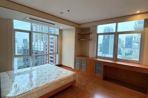 Condo à Pathum Wan, Bangkok, Thaïlande, 2 chambres  № 152760 - photo 5