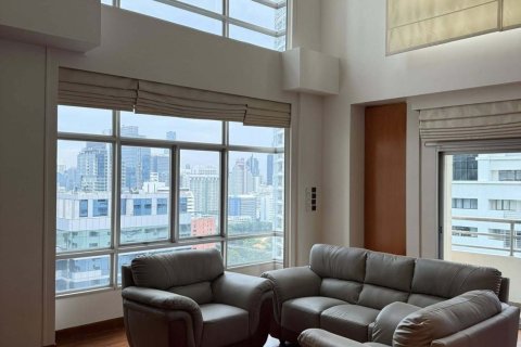 Condo à Pathum Wan, Bangkok, Thaïlande, 2 chambres  № 152760 - photo 7