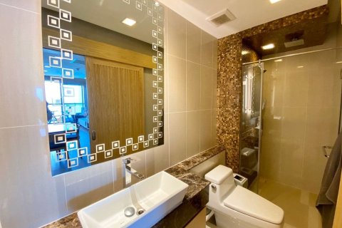 Condo in Pattaya, Thailand, 2 bedrooms  № 152758 - photo 21