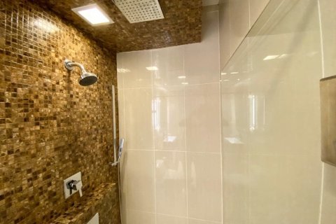 Condo in Pattaya, Thailand, 2 bedrooms  № 152758 - photo 22