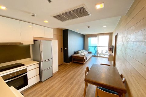 Condo in Pattaya, Thailand, 2 bedrooms  № 152758 - photo 1