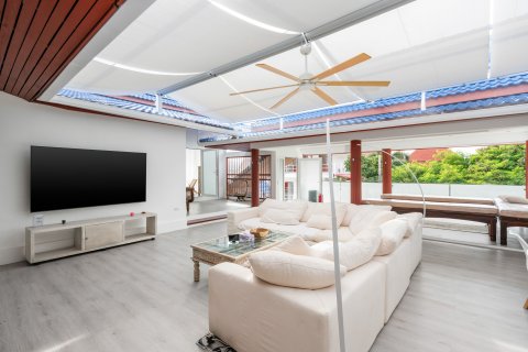 Villa in Ko Samui, Thailand 9 bedrooms № 152762 - photo 3