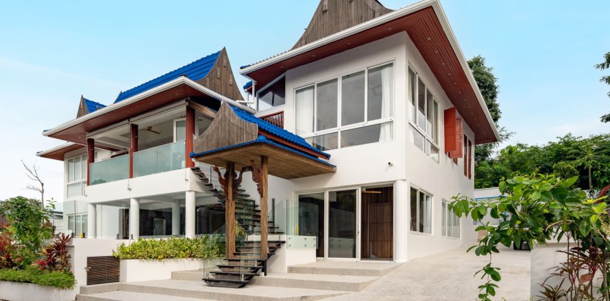 Villa in Ko Samui, Thailand 9 bedrooms № 152762