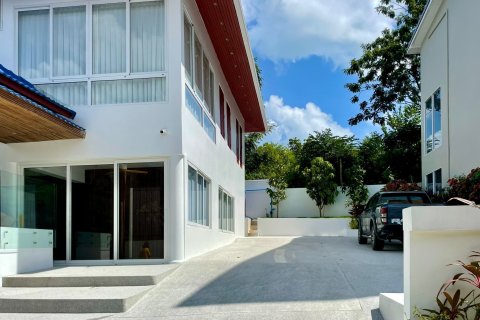 Villa in Ko Samui, Thailand 9 bedrooms № 152762 - photo 22