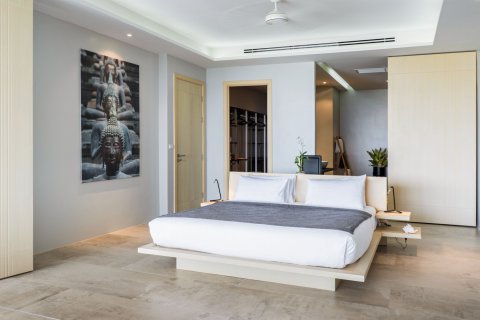 Penthouse in Phuket, Thailand 3 bedrooms № 161767 - photo 14