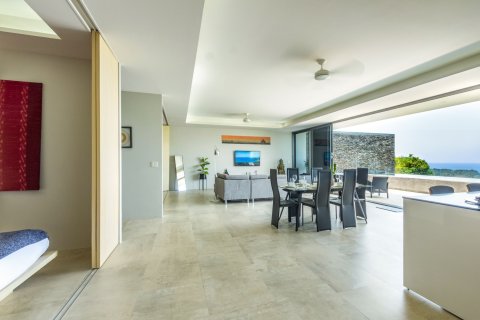 Penthouse in Phuket, Thailand 3 bedrooms № 161767 - photo 26