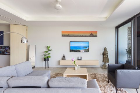 Penthouse in Phuket, Thailand 3 bedrooms № 161767 - photo 8