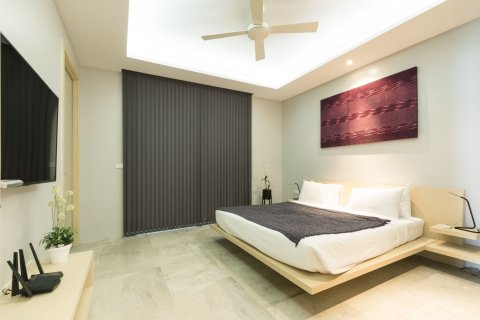 Penthouse in Phuket, Thailand 3 bedrooms № 161767 - photo 27