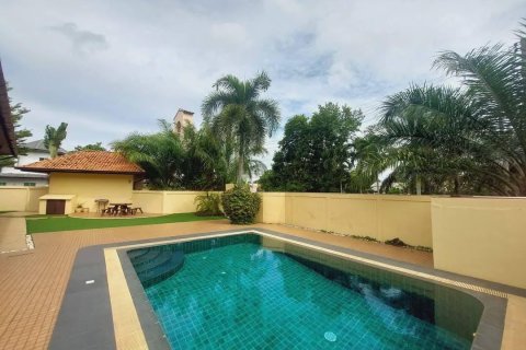 Villa in Pattaya, Thailand 3 Schlafzimmer № 233322 - Foto 3