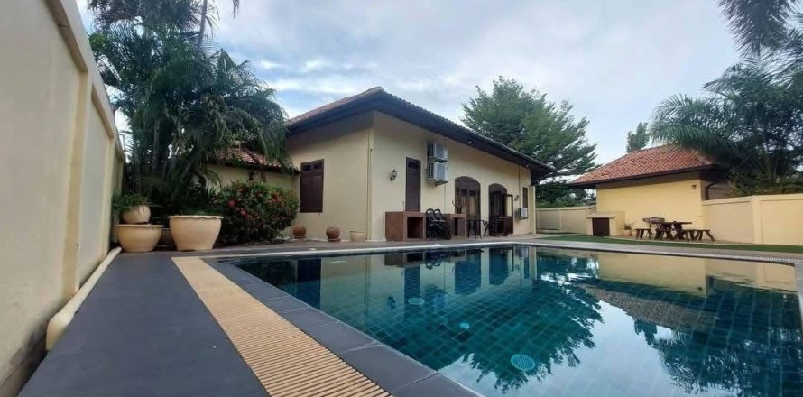 Villa in Pattaya, Thailand 3 Schlafzimmer № 233322