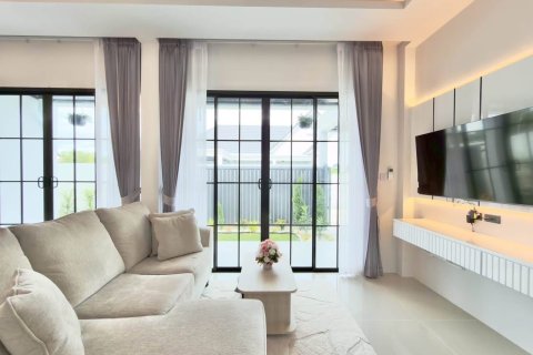 Villa in Pattaya, Thailand 3 Schlafzimmer № 233321 - Foto 10