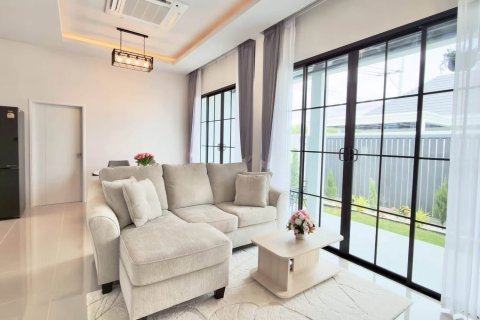 Villa in Pattaya, Thailand 3 Schlafzimmer № 233321 - Foto 11