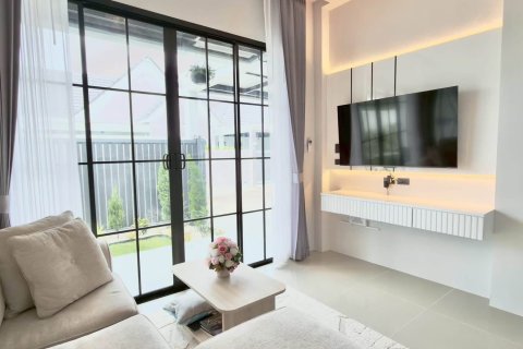 Villa in Pattaya, Thailand 3 Schlafzimmer № 233321 - Foto 8