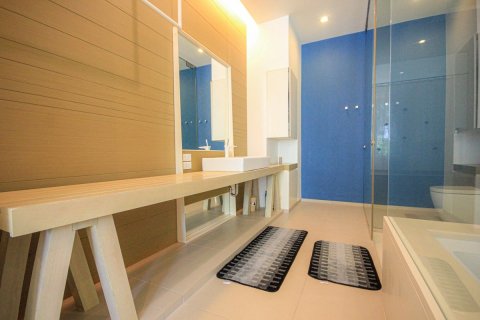 Eigentumswohnung in Hua Hin, Thailand, 2 Schlafzimmer  № 221998 - Foto 29