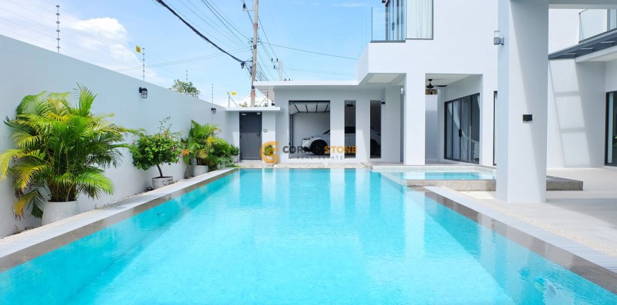Studio in Pattaya, Thailand № 200258