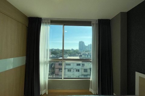 Condo in Watthana, Bangkok, Thailand, 2 bedrooms № 138777 - photo 5