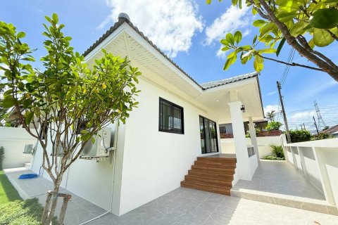 House in Phuket, Thailand 4 bedrooms № 138781 - photo 6