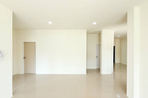 House in Phuket, Thailand 4 bedrooms № 138781 - photo 9