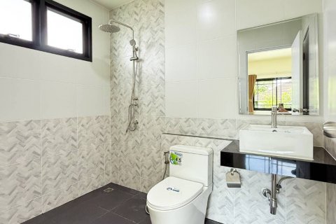 House in Phuket, Thailand 4 bedrooms № 138781 - photo 15