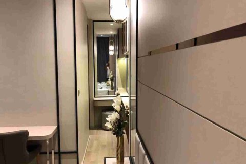 Condo à Thonburi, Bangkok, Thaïlande, 1 chambre  № 183515 - photo 8