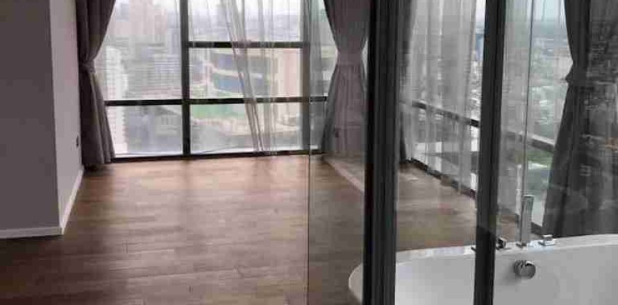 Condo in Thonburi, Bangkok, Thailand, 2 bedrooms № 183510