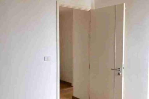 Condo in Thonburi, Bangkok, Thailand, 2 bedrooms № 183514 - photo 4