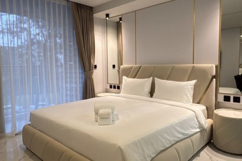 Studio dans le Condo à Phuket, Thaïlande  № 157852 - photo 2