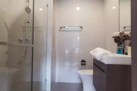 Кондоминиум с 2 спальнями в Ваттхане, Бангкок, Таиланд № 140286 - фото 6