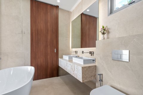 Villa in Ko Samui, Thailand 4 bedrooms № 140292 - photo 21