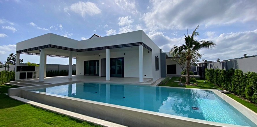 Villa à Hua Hin, Thaïlande 3 chambres № 168391