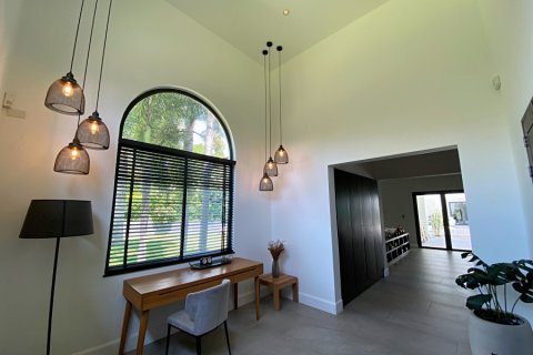 Villa à Hua Hin, Thaïlande 4 chambres № 168357 - photo 11