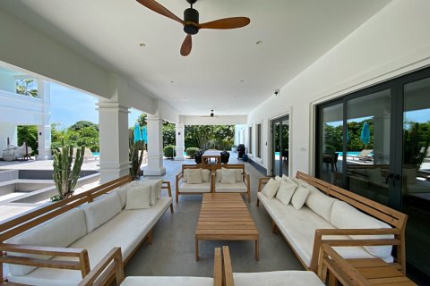 Villa à Hua Hin, Thaïlande 4 chambres № 168357 - photo 8