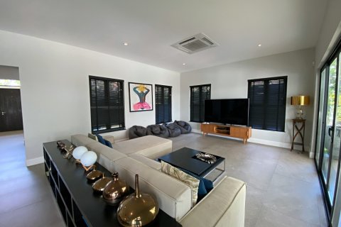 Villa à Hua Hin, Thaïlande 4 chambres № 168357 - photo 15