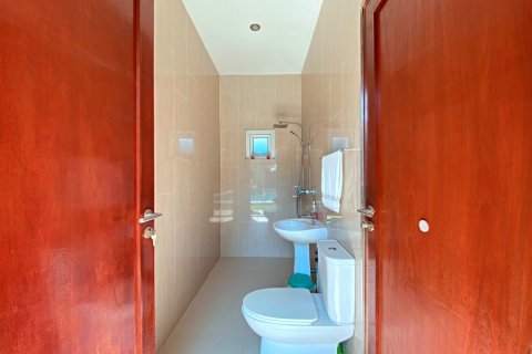 Villa in Hua Hin, Thailand 4 bedrooms № 168389 - photo 27