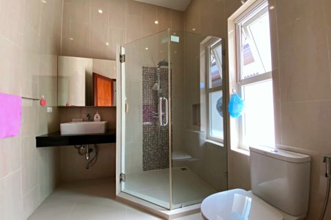 Villa in Hua Hin, Thailand 4 bedrooms № 168389 - photo 25