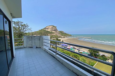 Condo in Hua Hin, Thailand, 2 bedrooms  № 168390 - photo 23