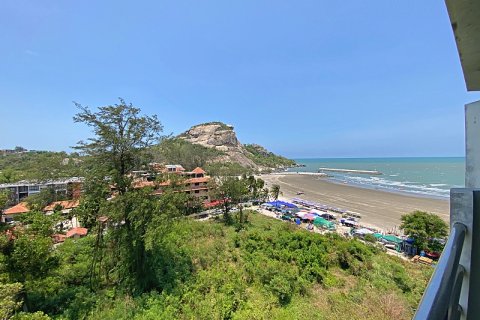 Condo in Hua Hin, Thailand, 2 bedrooms  № 168390 - photo 20