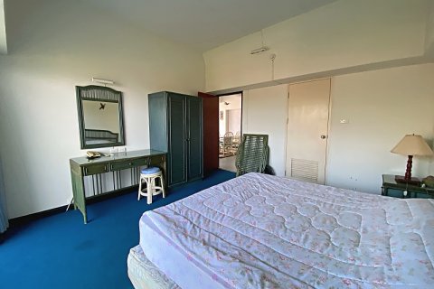 Condo in Hua Hin, Thailand, 2 bedrooms  № 168390 - photo 17