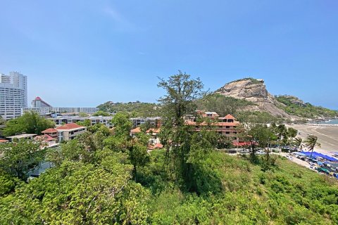 Condo in Hua Hin, Thailand, 2 bedrooms  № 168390 - photo 21