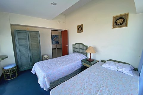 Condo in Hua Hin, Thailand, 2 bedrooms  № 168390 - photo 14