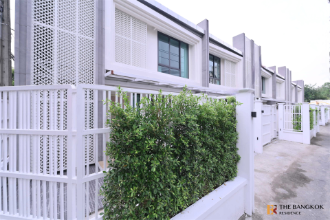 บ้านในกรุงเทพฯ, ประเทศไทย 4 ห้องนอน № 190250 - รูปถ่าย 4