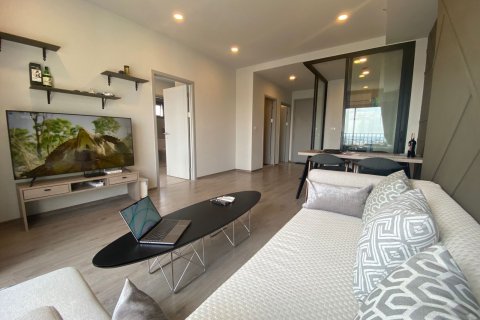 Кондоминиум с 2 спальнями в Банг Сью, Бангкок, Таиланд № 167370 - фото 2