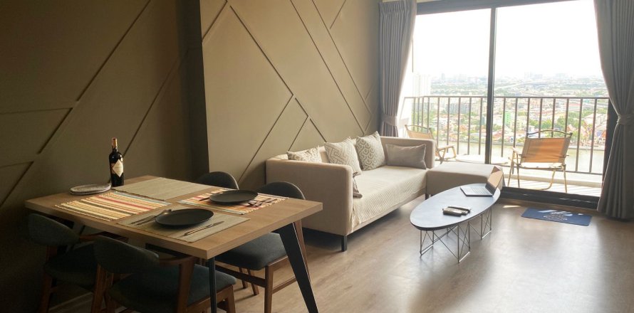 Кондоминиум с 2 спальнями в Банг Сью, Бангкок, Таиланд № 167370