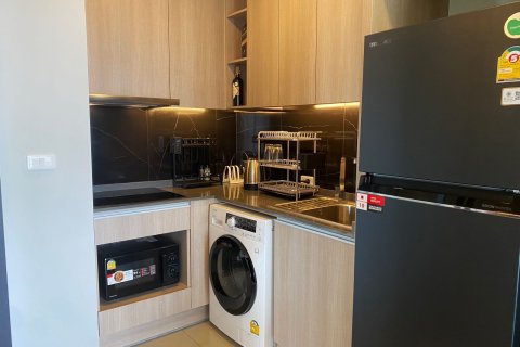 Кондоминиум с 2 спальнями в Банг Сью, Бангкок, Таиланд № 167370 - фото 4