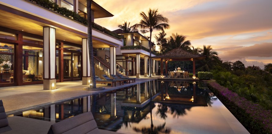 Villa in Kathu, Thailand 5 bedrooms № 146286