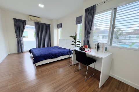 Maison à San Sai, Thaïlande 3 chambres № 145947 - photo 13